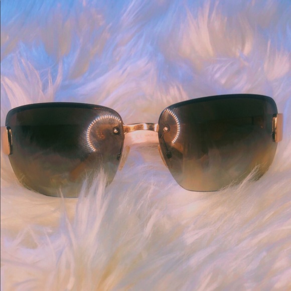 Juicy Couture Accessories - Black and gold Juicy Couture Glasses Juicy Couture Accessories - Black and gold Juicy Couture Glasses